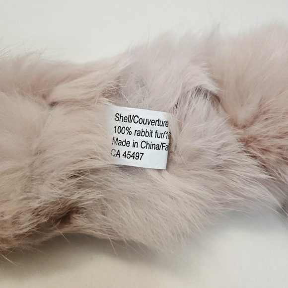 Rabbit Fur Scarf in lovely Pale Pink Color - Picture 3 of 6